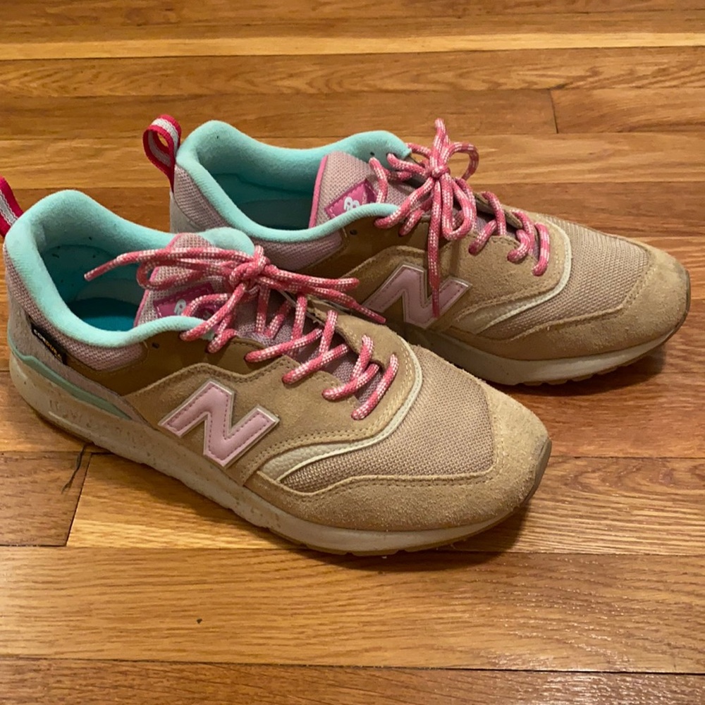New Balance 997H sneakers